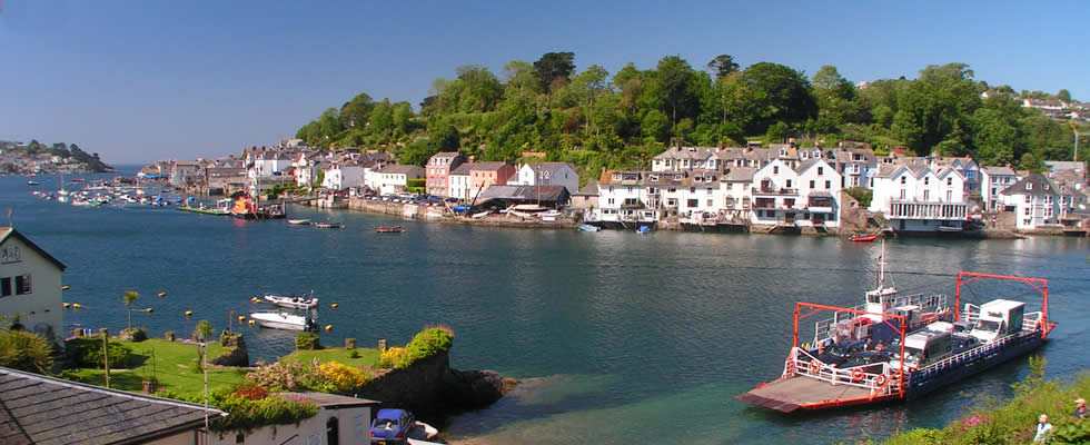 Fowey is a delightful harbour town situated on the lovey Fowey Estuary with a ferry crossing to Bodinnick